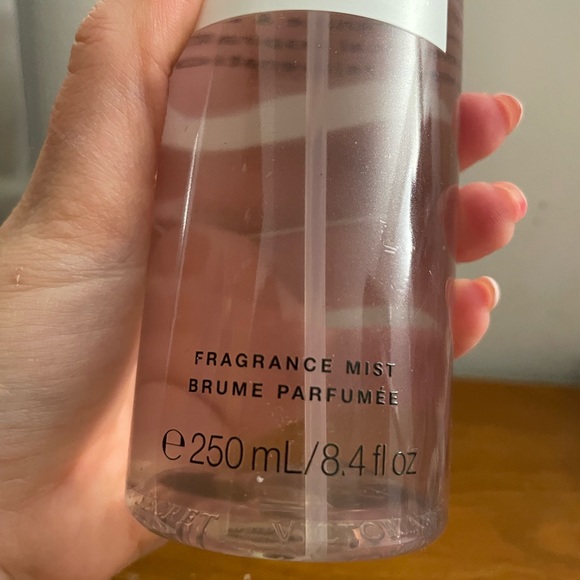 Victorias secret tester spray “pomegranate and lotus” - Picture 2 of 3